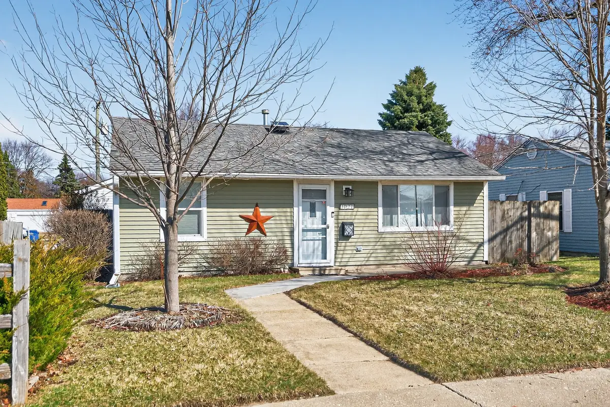 1021 E Taylor Street, Dekalb, IL 60115 - #1