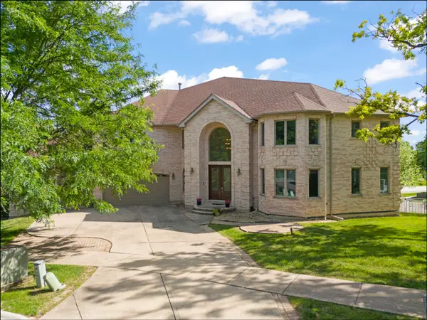 Address Withheld By Seller, Naperville, IL 60565