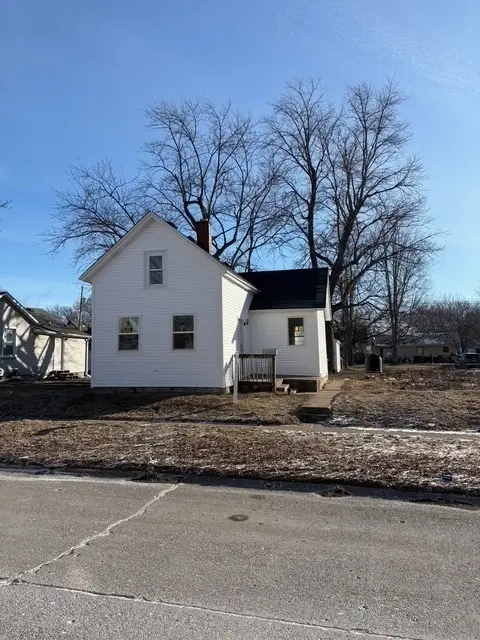 819 5th Street, Rock Island, IL 61201 - #2