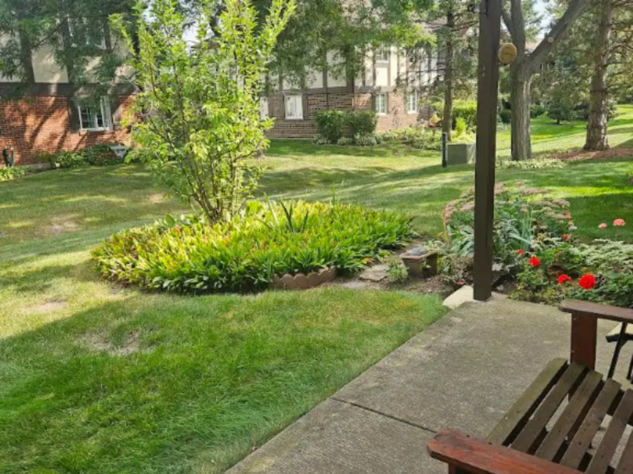 230 Windsor Lane #A, Willowbrook, IL 60527 - #3