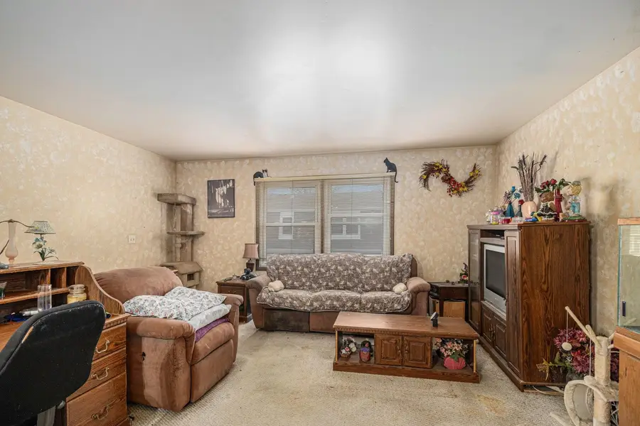 337 Mallard Court, Vernon Hills, IL 60061 - #2