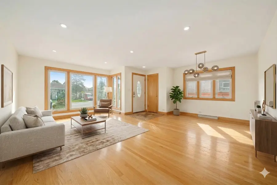 5818 N Overhill Avenue, Chicago, IL 60631 - #2