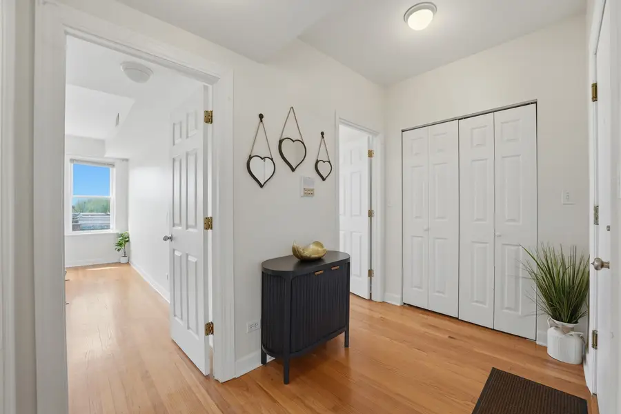 4900 Davis Street #3E, Skokie, IL 60077 - #3