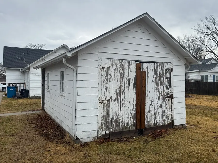 233 N Jones, Amboy, IL 61310 - #3