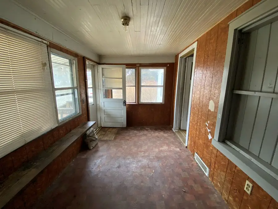 306 River Lane, Loves Park, IL 61111 - #2