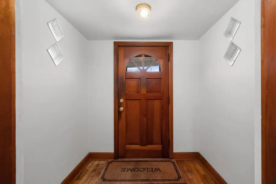 3049 38th Street, Rock Island, IL 61201 - #3