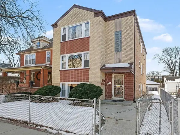 2523 Grunewald Street, Blue Island, IL 60406