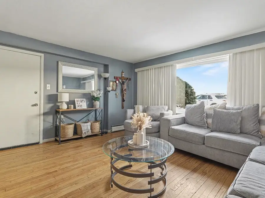 2523 Grunewald Street, Blue Island, IL 60406 - #2