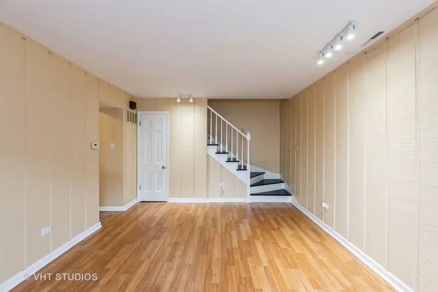 4037 Trafalgar Lane, Oak Lawn, IL 60453 - #3