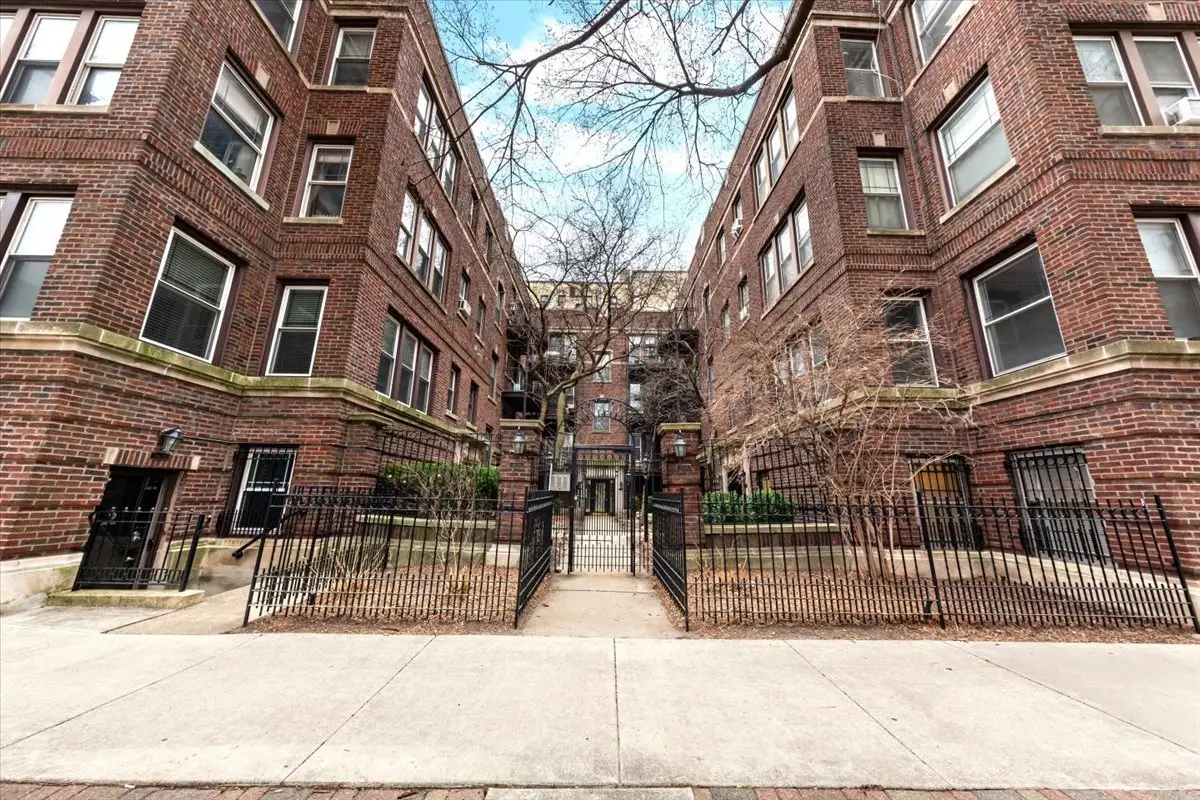 3640 N Pine Grove Avenue #1W, Chicago, IL 60613 - #1