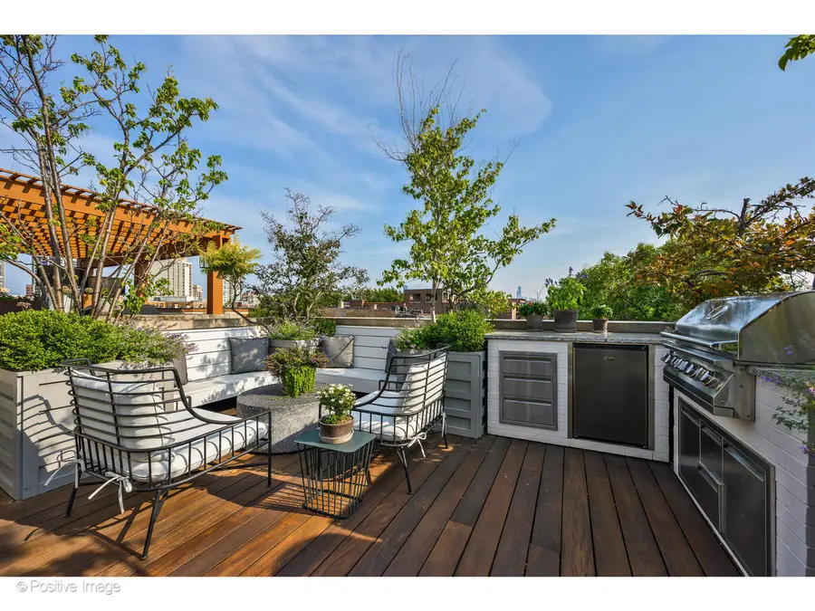 710 W Schubert Avenue #C, Chicago, IL 60614 - #3