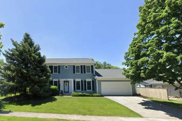 966 W Bauer Road, Naperville, IL 60563