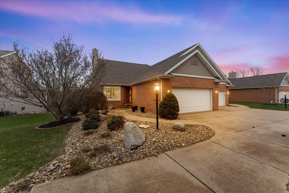 1718 Tin Cup Road, Mahomet, IL 61853 - #1