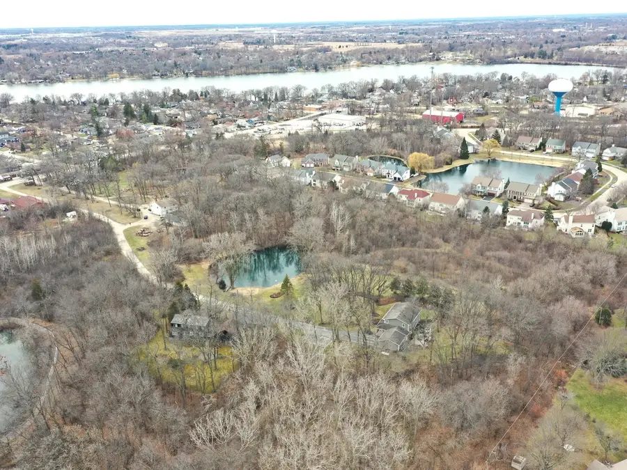 18238 W Gages Lake Road, Grayslake, IL 60030 - #2