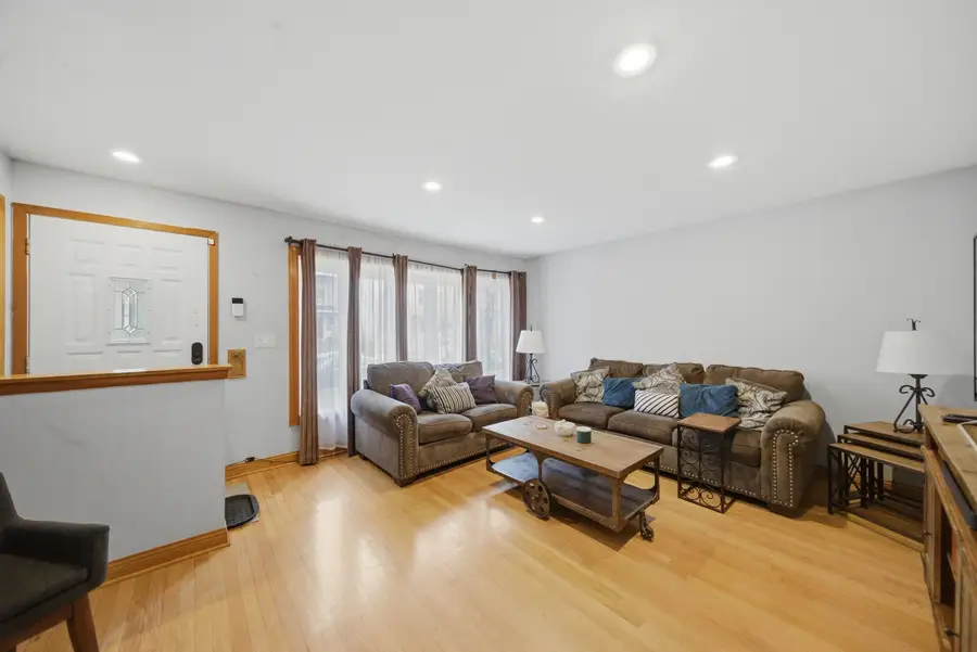 2049 N Kildare Avenue, Chicago, IL 60639 - #3