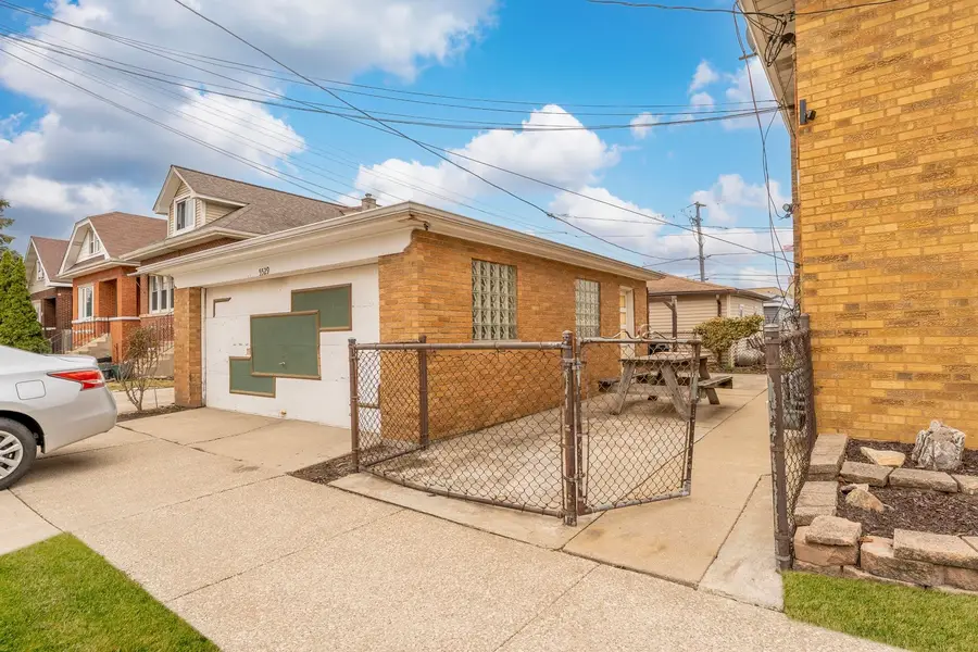 5529 W 31st Street, Cicero, IL 60804 - #3