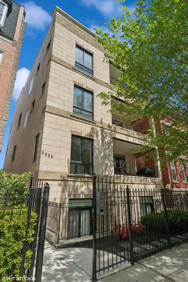 1945 N Wilmot Avenue #1F, Chicago, IL 60647 - #3