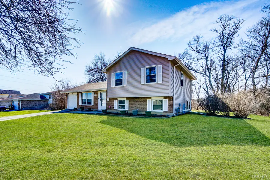 1052 Blackhawk Drive, University Park, IL 60484 - #2