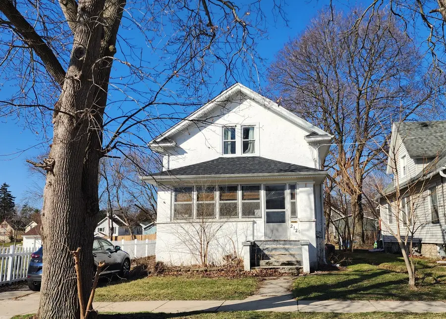 Address Withheld By Seller, Elgin, IL 60123 - #2