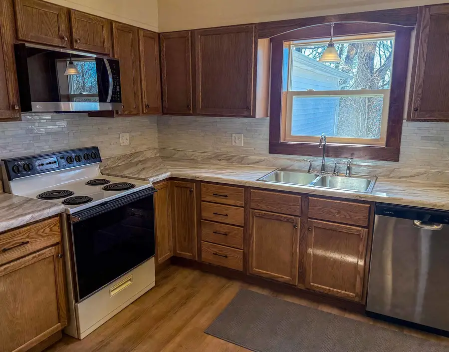 606 Douglas Avenue, Danville, IL 61832 - #3