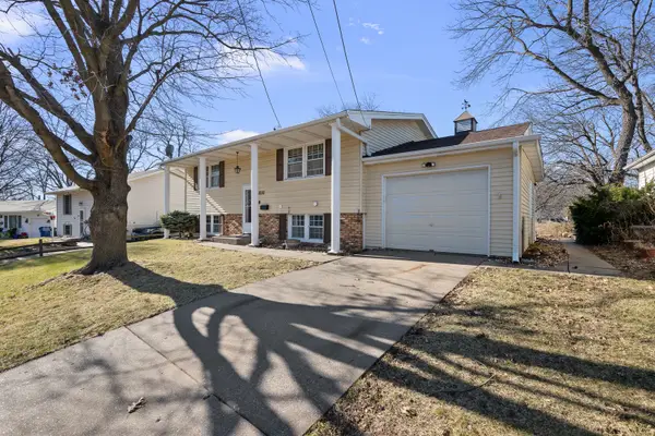 3232 W 13th Street, Davenport, IA 52804