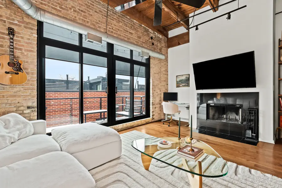 1670 N Claremont Avenue #306, Chicago, IL 60647 - #3