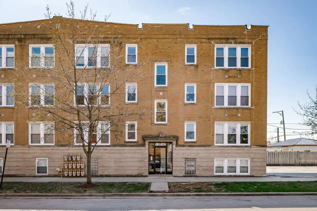 4749 W Roscoe Street #3, Chicago, IL 60641 - #1