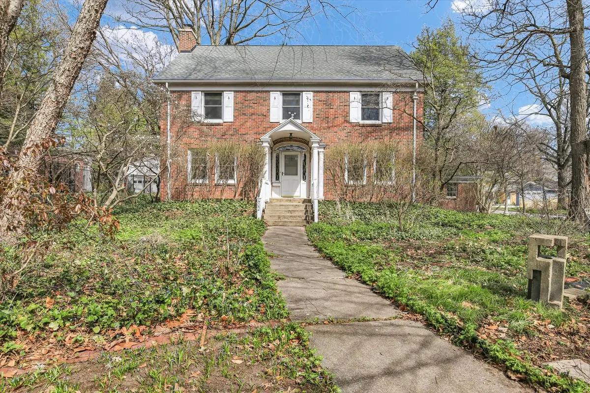 402 W Pennsylvania Avenue, Urbana, IL 61801 - #1