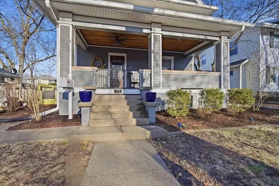 1413 N Clinton Boulevard, Bloomington, IL 61701 - #2