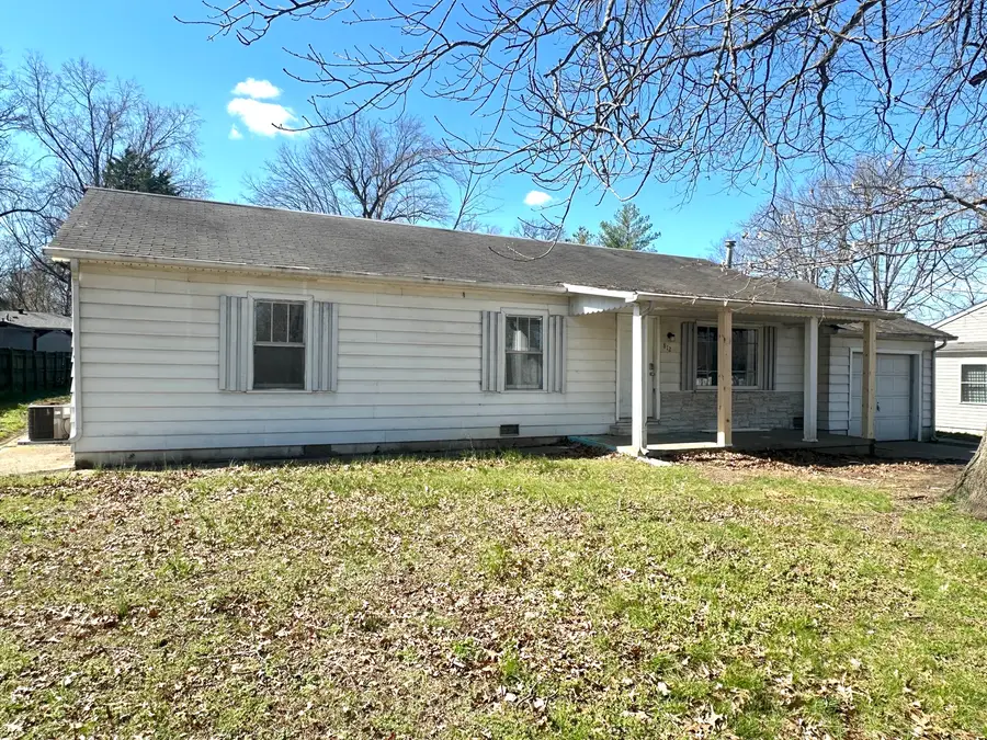 812 N Almond Street, Carbondale, IL 62901 - #2