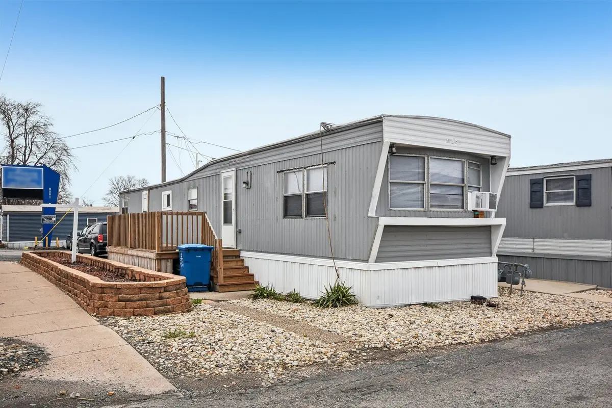 9001 S Cicero Avenue S #A, Oak Lawn, IL 60453 - #1