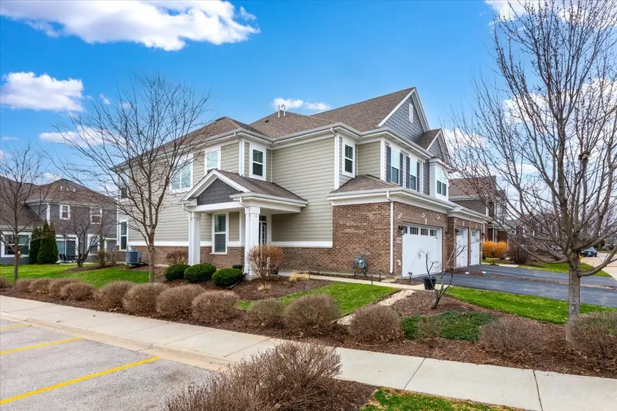 27W119 Redbud Lane, Winfield, IL 60190 - #3