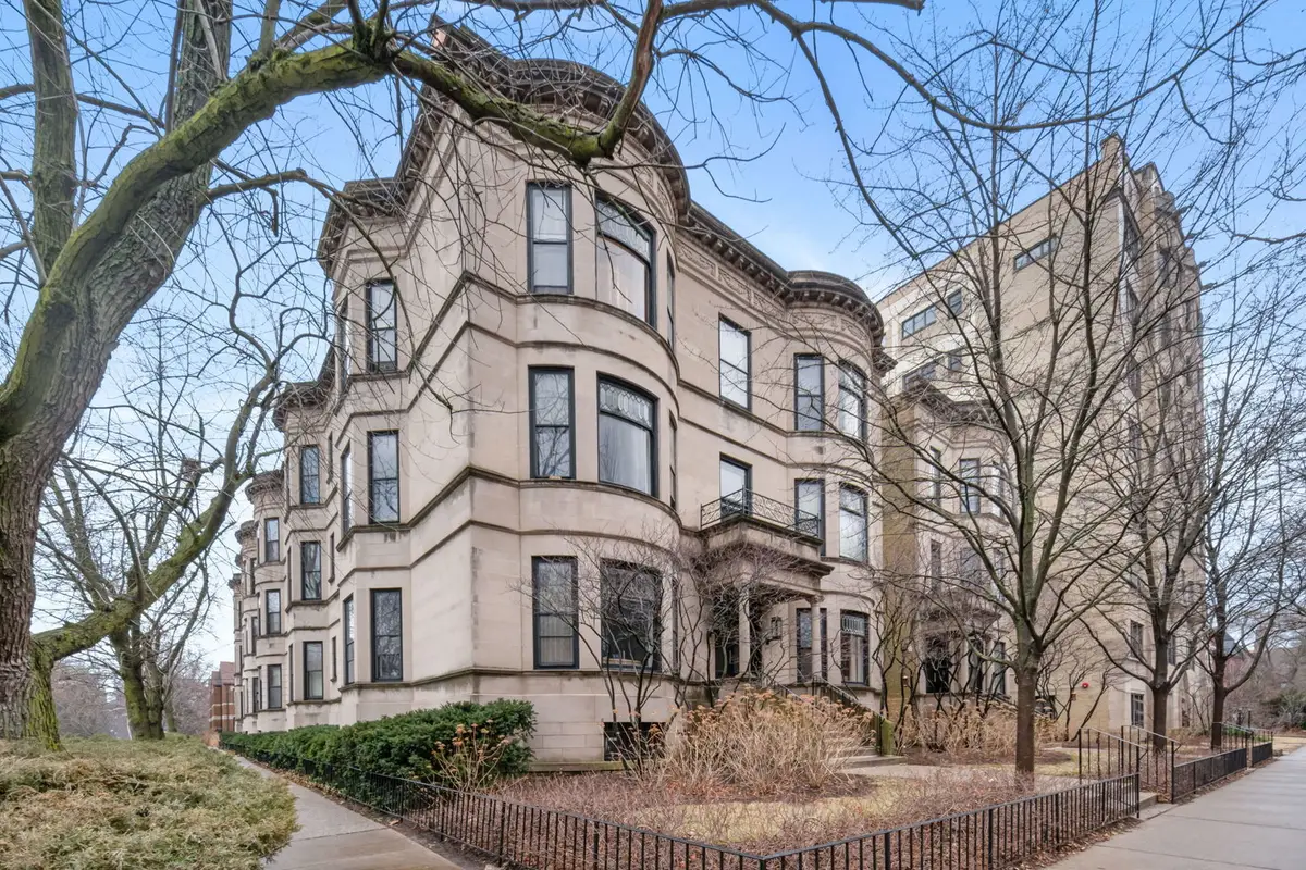 5701 S Kenwood Avenue #2, Chicago, IL 60637 - #1