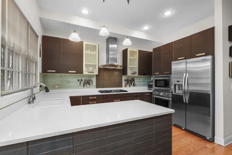 855 Laurel Avenue, Highland Park, IL 60035 - #3