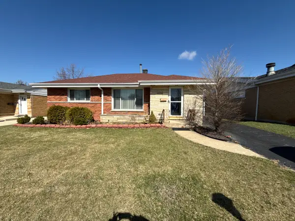 Address Withheld By Seller, Westchester, IL 60154