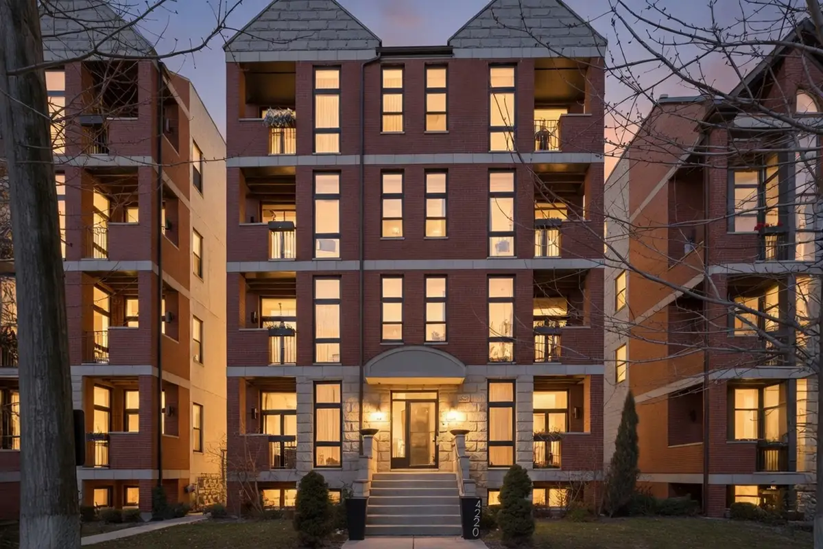 4220 S Ellis Avenue #4N, Chicago, IL 60653 - #1