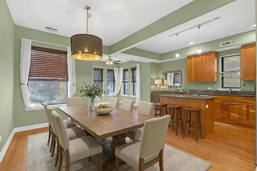 4829 N Kimball Avenue #1, Chicago, IL 60625 - #2