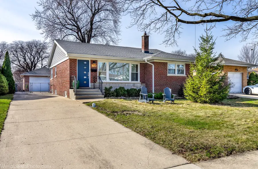 708 N Russel Street, Mount Prospect, IL 60056 - #2