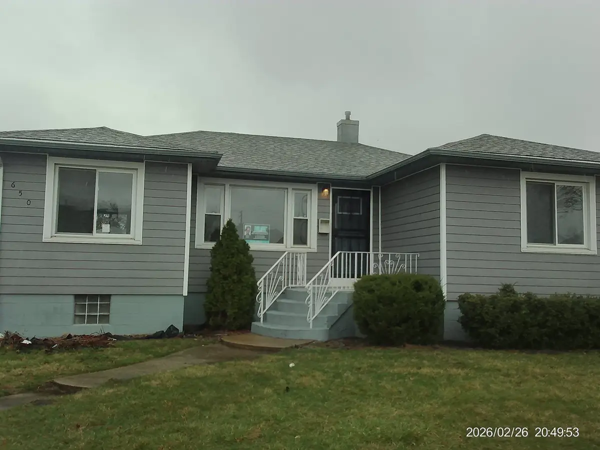 650 Greenbay Avenue, Calumet City, IL 60409 - #1