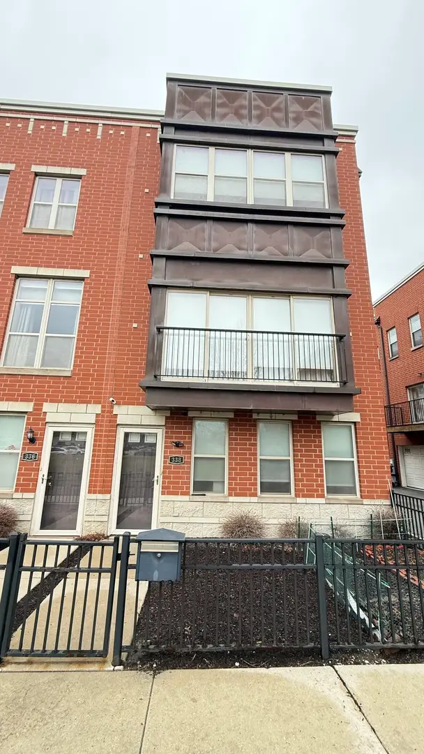 338 E 25th Place, Chicago, IL 60616 - #1