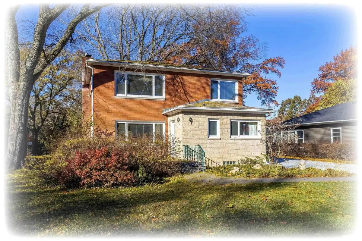 1228 Coffelt Avenue, Bettendorf, IA 52722 - #1