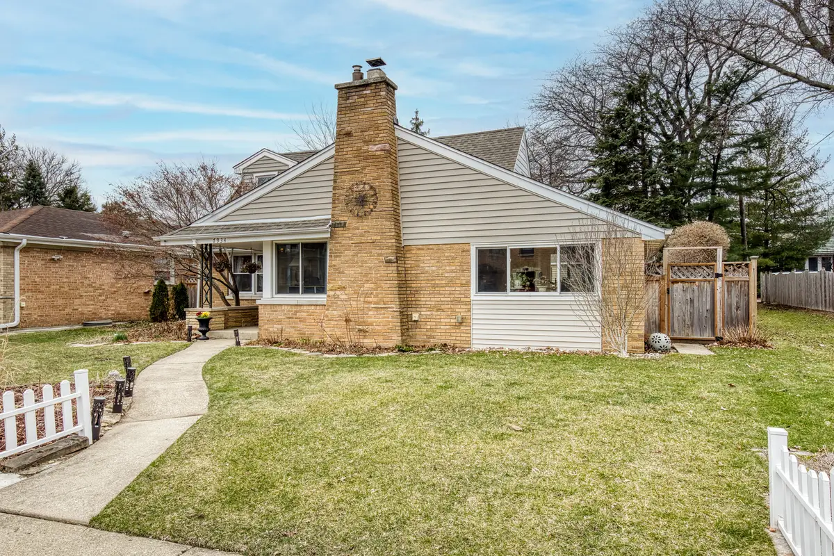 7934 Lotus Avenue, Morton Grove, IL 60053 - #1