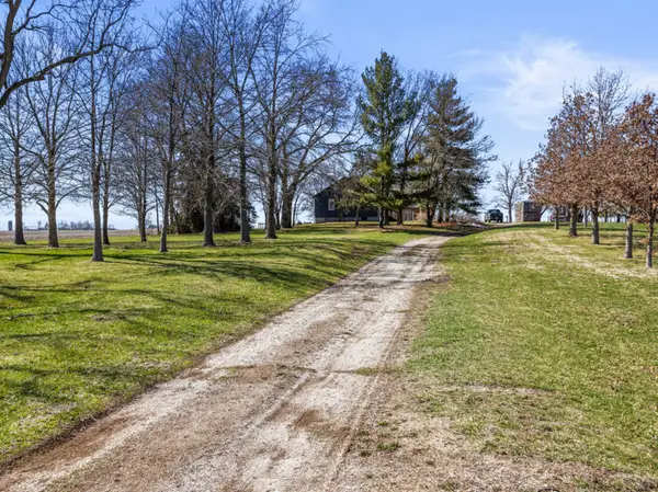 3335 County Road 300 E, Foosland, IL 61845