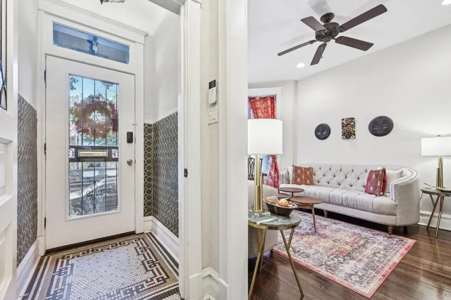 4914 S Washington Park Court, Chicago, IL 60615 - #3