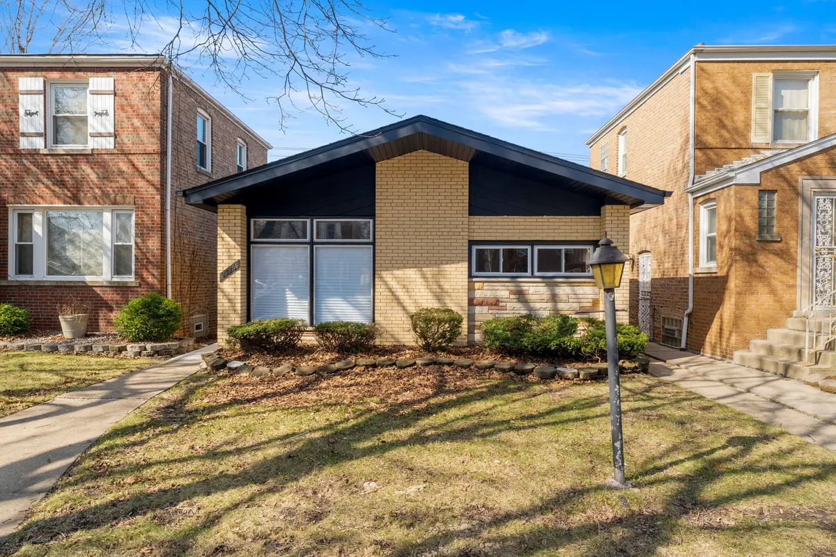 8716 S Merrill Avenue, Chicago, IL 60617 - #1