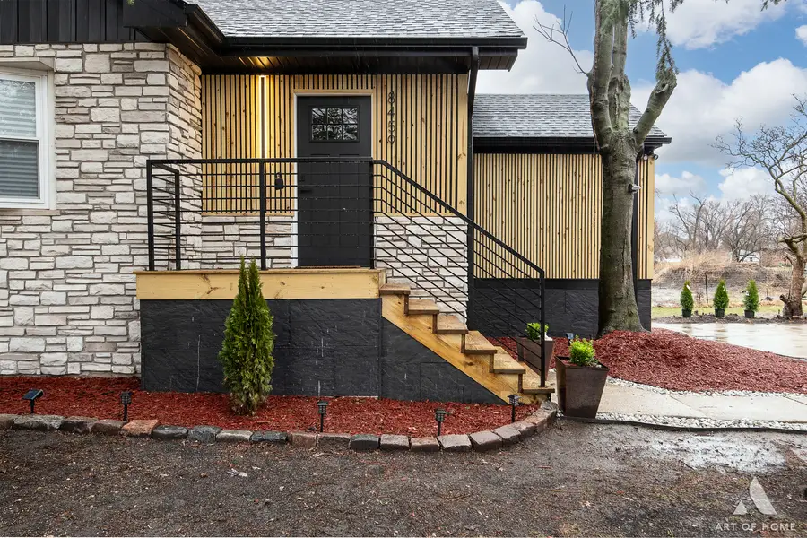 8459 S 85th Court, Hickory Hills, IL 60457 - #3