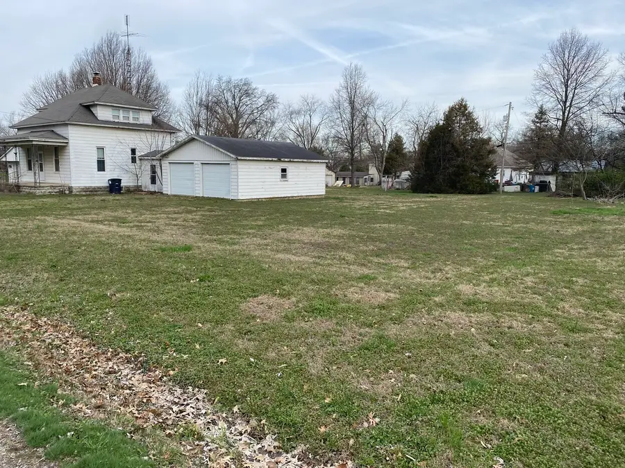 210 Rolston Street, Centralia, IL 62801 - #2