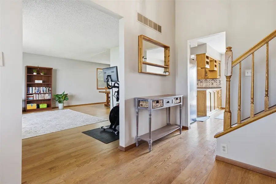 1102 Countryside Lane, Pontiac, IL 61764 - #2