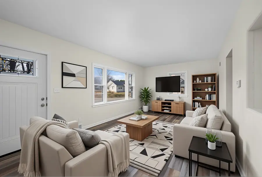 2037 Leclaire Street, Davenport, IA 52803 - #3