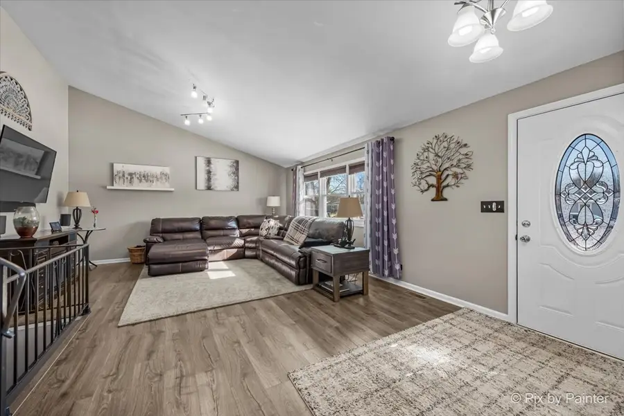 474 Linn Avenue, Crystal Lake, IL 60014 - #3